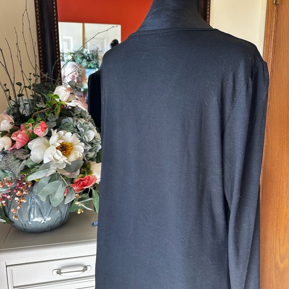 Women’s Black V Neck Top - Picture 3 of 5